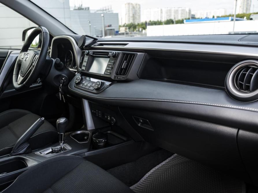 Toyota RAV4 IV (XA40) Рестайлинг Москва  - изображение 15