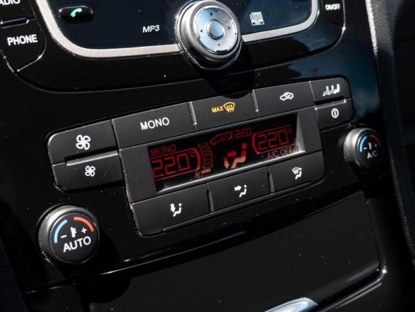 Ford Galaxy II Рестайлинг с пробегом 2014 года, цена 1 425 000 рублей, 153073 км, минивэн, Автокод Объявления