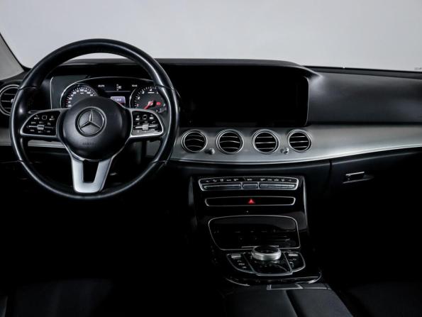 Mercedes-Benz E-Класс V (W213 S213 C238) с пробегом 2018 года, цена 2 320 000 рублей, 167379 км, седан, Автокод Объявления