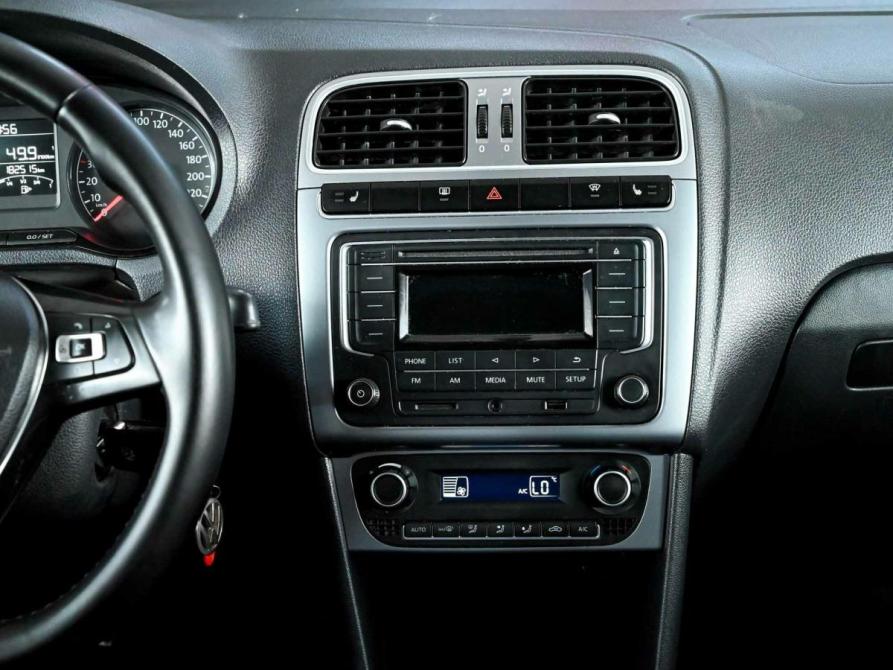 Volkswagen Polo V Рестайлинг Екатеринбург  - изображение 14