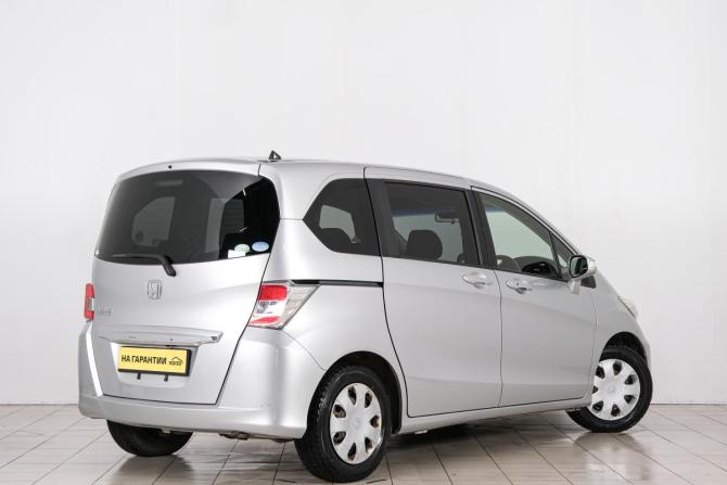 Honda Freed I Рестайлинг 2 с пробегом 2014 года, цена 1 099 000 рублей, 148000 км, компактвэн, Автокод Объявления