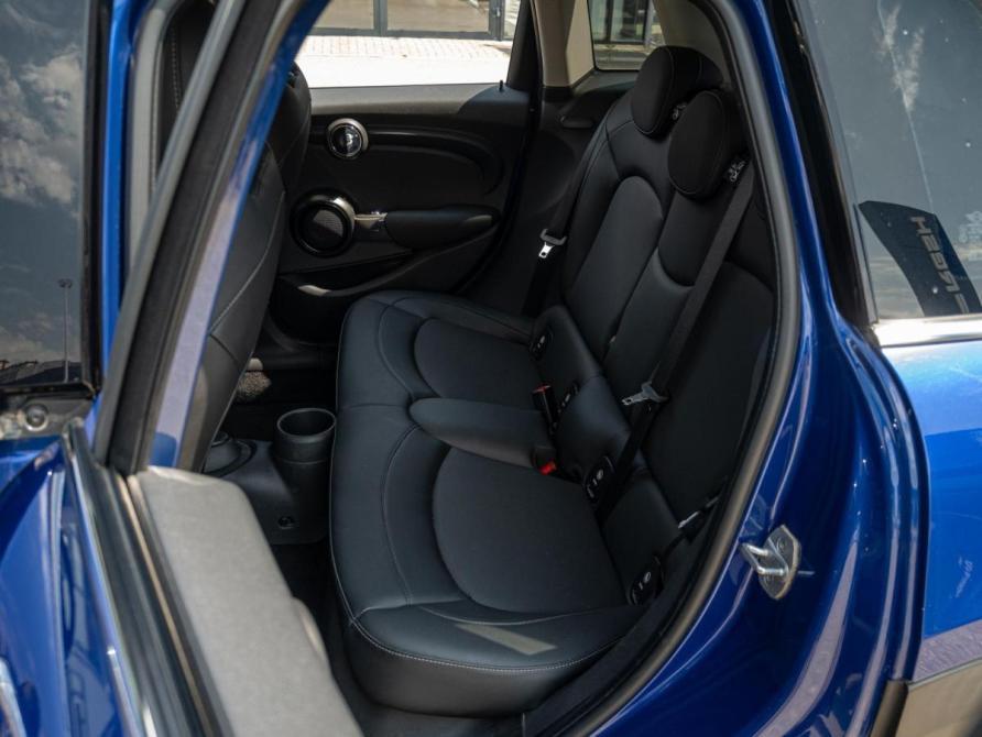 Mini Hatch III (F55/F56) Рестайлинг Краснодар  - изображение 9