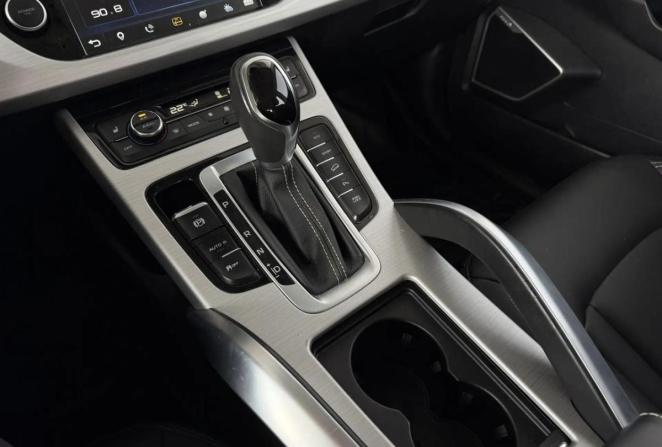 Geely Boyue I с пробегом 2017 года, цена 1 600 000 рублей, 71286 км, внедорожник, Автокод Объявления