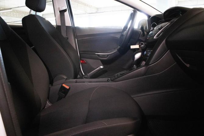 Ford Focus III Рестайлинг с пробегом 2015 года, цена 1 185 000 рублей, 141996 км, универсал, Автокод Объявления