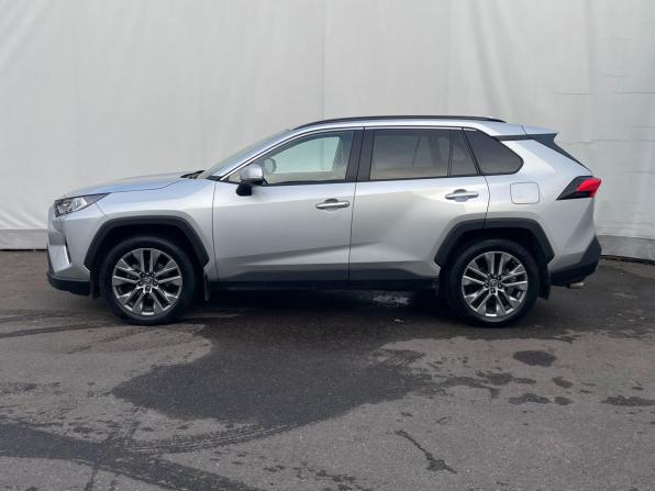 Toyota RAV4 V (XA50) с пробегом 2021 года, цена 3 250 000 рублей, 81740 км, внедорожник, Автокод Объявления