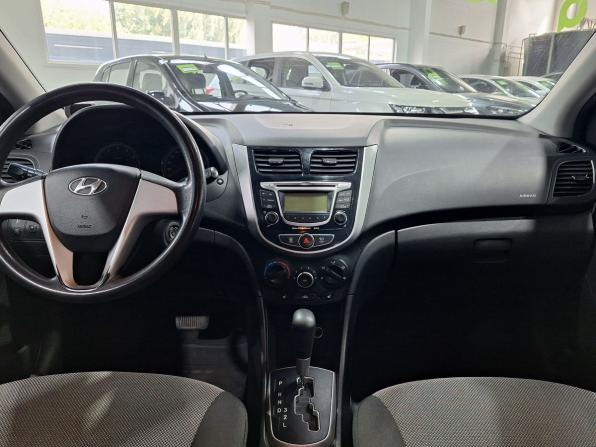 Hyundai Solaris I с пробегом 2011 года, цена 715 000 рублей, 127523 км, седан, Автокод Объявления