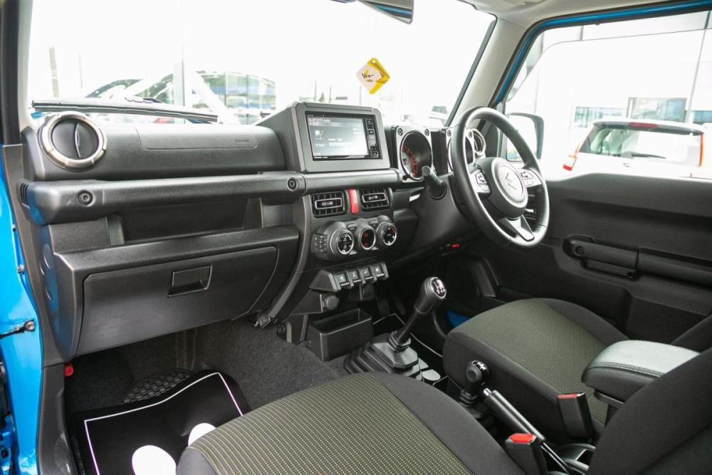 Suzuki Jimny IV Иркутск  - изображение 20