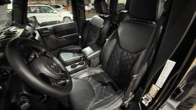 Jeep Wrangler III (JK) с пробегом 2013 года, цена 2 990 000 рублей, 73380 км, внедорожник, Автокод Объявления