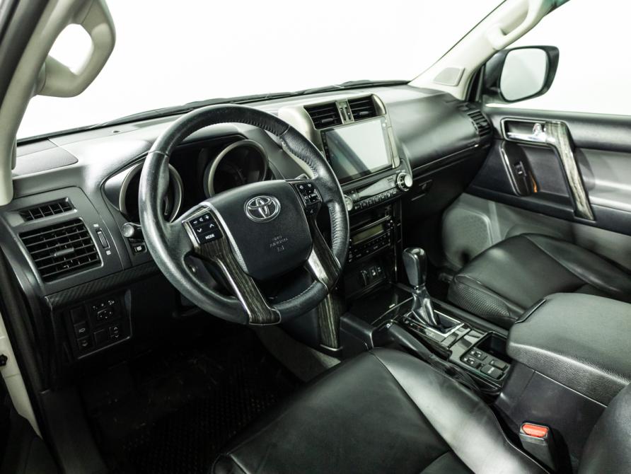 Toyota Land Cruiser Prado 150 Series Санкт-Петербург  - изображение 11