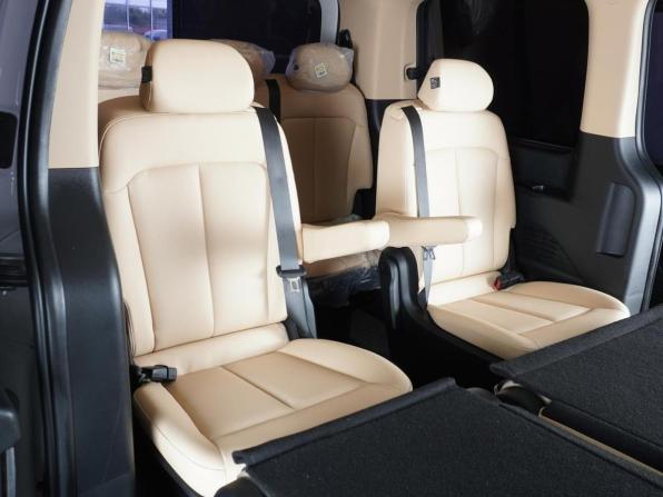 Hyundai Staria I с пробегом 2021 года, цена 5 429 000 рублей, 15248 км, минивэн, Автокод Объявления
