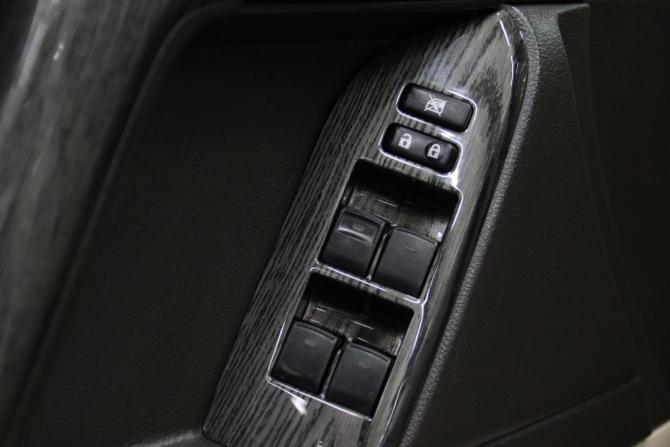Toyota Land Cruiser Prado 150 Series с пробегом 2012 года, цена 2 540 450 рублей, 197705 км, внедорожник, Автокод Объявления