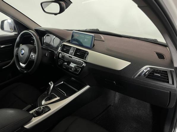 BMW 1 серии II (F20/F21) Рестайлинг 2 с пробегом 2017 года, цена 1 620 000 рублей, 138977 км, хэтчбек, Автокод Объявления