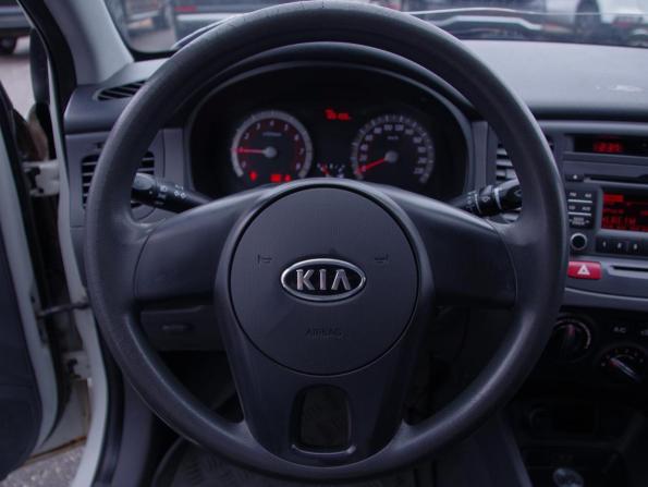 Kia Rio II Рестайлинг с пробегом 2010 года, цена 499 000 рублей, 126198 км, седан, Автокод Объявления