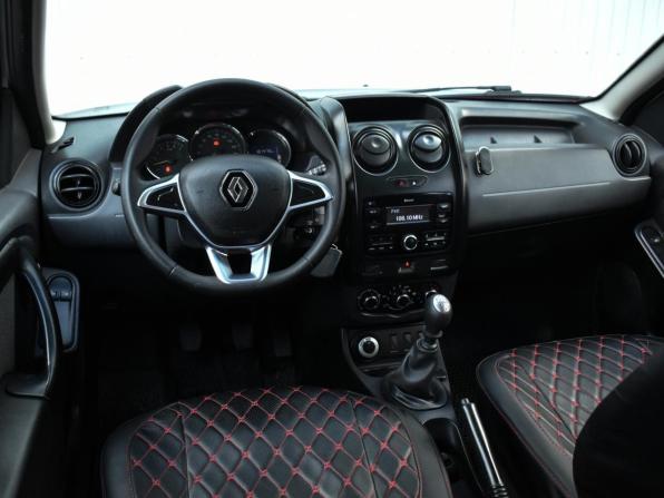 Renault Duster I Рестайлинг с пробегом 2018 года, цена 1 470 000 рублей, 101475 км, внедорожник, Автокод Объявления