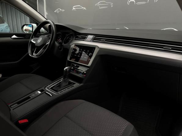 Volkswagen Passat B8 Рестайлинг с пробегом 2020 года, цена 2 422 100 рублей, 56638 км, седан, Автокод Объявления