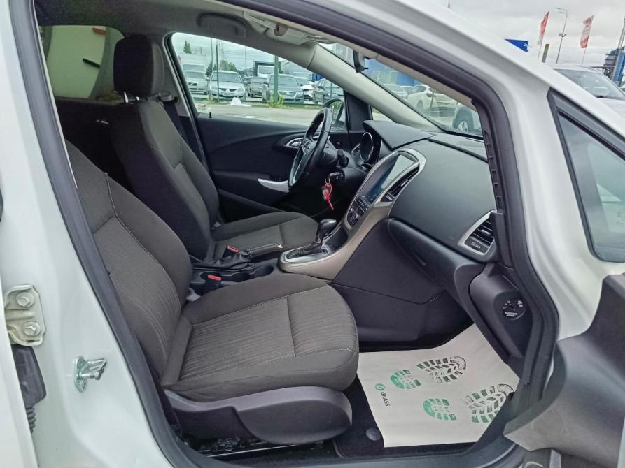 Opel Astra J Рестайлинг Тюмень  - изображение 13
