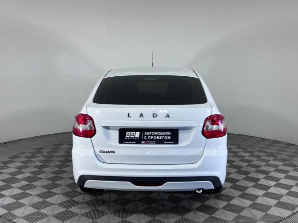 Lada (ВАЗ) Granta I Рестайлинг с пробегом 2022 года, цена 665 000 рублей, 144356 км, хэтчбек, Автокод Объявления