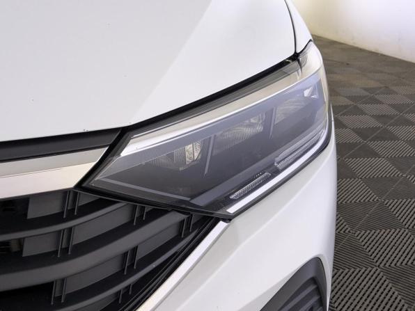 Volkswagen Polo VI с пробегом 2022 года, цена 1 699 000 рублей, 85292 км, лифтбек, Автокод Объявления