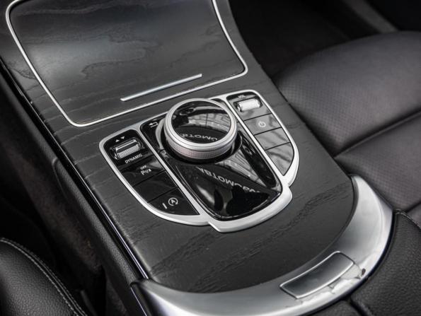 Mercedes-Benz C-Класс IV (W205) с пробегом 2016 года, цена 2 361 000 рублей, 97558 км, седан, Автокод Объявления