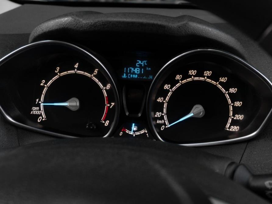 Ford Fiesta Mk6 Рестайлинг Тюмень  - изображение 15