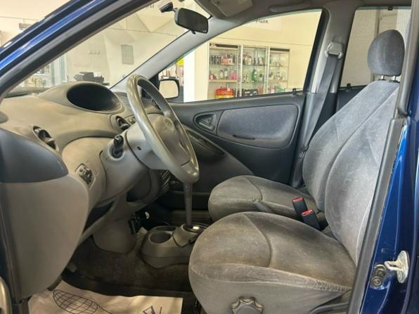 Toyota Yaris I с пробегом 2000 года, цена 299 000 рублей, 218807 км, хэтчбек, Автокод Объявления