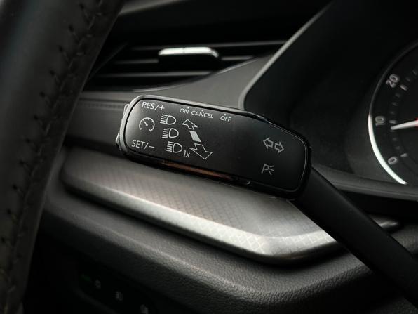 Skoda Octavia IV (A8) с пробегом 2021 года, цена 2 097 400 рублей, 127562 км, лифтбек, Автокод Объявления