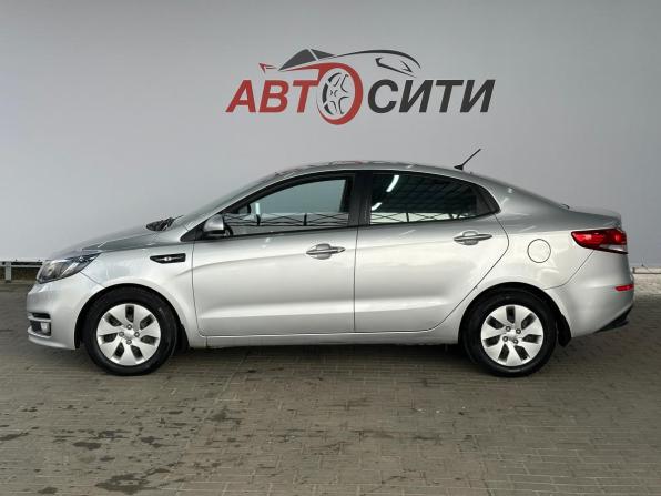 Kia Rio III Рестайлинг с пробегом 2015 года, цена 1 110 000 рублей, 48000 км, седан, Автокод Объявления