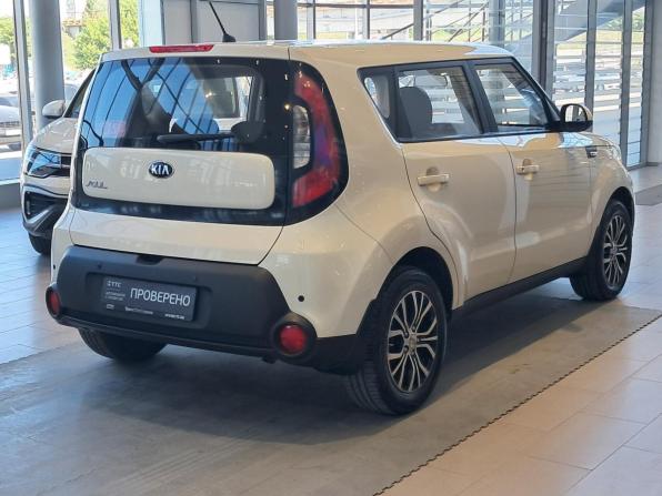 Kia Soul II с пробегом 2015 года, цена 1 656 000 рублей, 42370 км, хэтчбек, Автокод Объявления