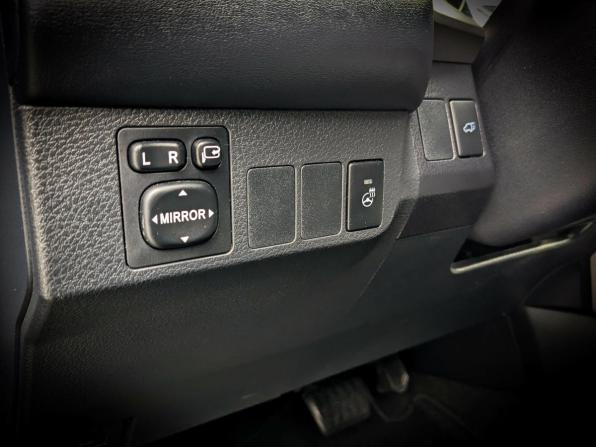 Toyota RAV4 IV (XA40) Рестайлинг с пробегом 2018 года, цена 2 299 500 рублей, 146056 км, внедорожник, Автокод Объявления