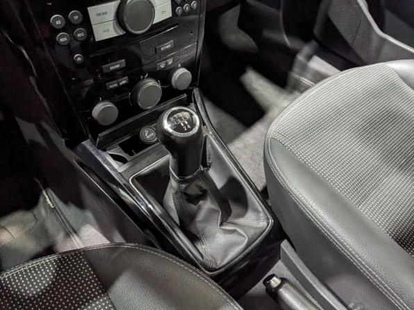 Opel Astra H Рестайлинг с пробегом 2011 года, цена 470 000 рублей, 217053 км, универсал, Автокод Объявления