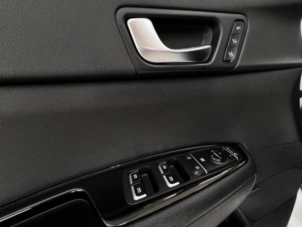 Kia Optima IV Рестайлинг с пробегом 2019 года, цена 2 109 000 рублей, 119139 км, седан, Автокод Объявления