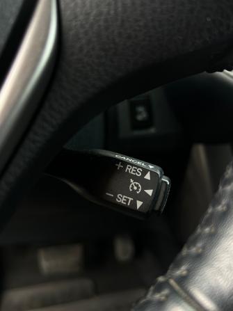 Toyota RAV4 IV (XA40) Рестайлинг с пробегом 2018 года, цена 2 590 000 рублей, 102036 км, внедорожник, Автокод Объявления