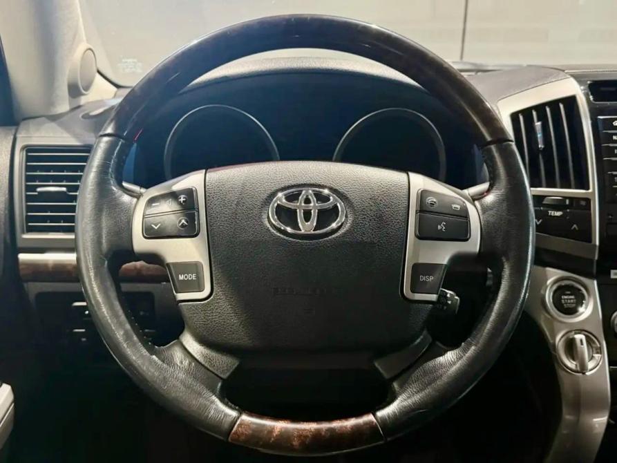 Toyota Land Cruiser 200 Series Рестайлинг 1 Новосибирск  - изображение 26