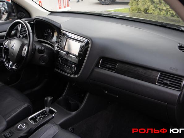 Mitsubishi Outlander III Рестайлинг с пробегом 2015 года, цена 1 980 000 рублей, 142472 км, внедорожник, Автокод Объявления