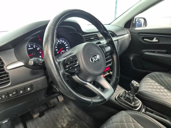 Kia Rio IV с пробегом 2018 года, цена 1 240 000 рублей, 217583 км, хэтчбек, Автокод Объявления