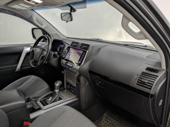 Toyota Land Cruiser Prado 150 Series Рестайлинг 3 с пробегом 2021 года, цена 6 770 000 рублей, 43037 км, внедорожник, Автокод Объявления