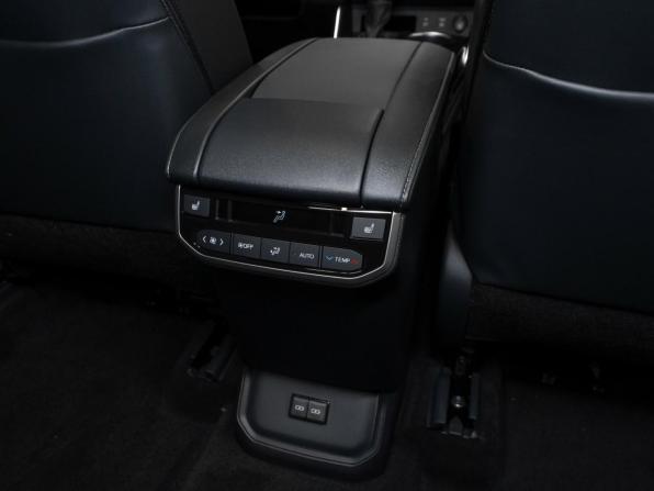 Toyota Highlander IV (XU70) с пробегом 2026 года, цена 5 900 000 рублей, 20 км, внедорожник, Автокод Объявления