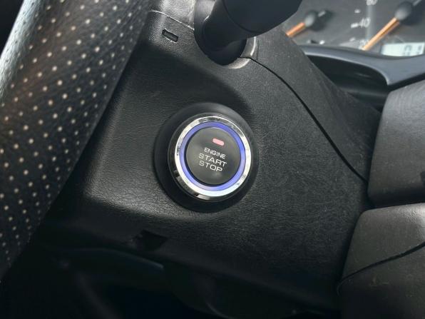 Ford Focus I Рестайлинг с пробегом 2003 года, цена 339 000 рублей, 133300 км, седан, Автокод Объявления
