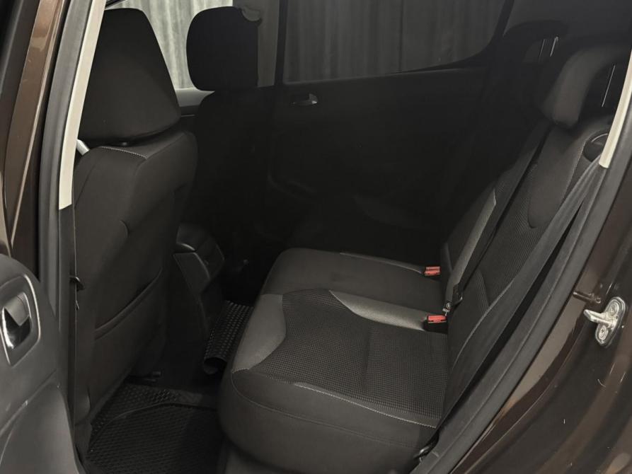 Peugeot 308 I Рестайлинг Красноярск  - изображение 9