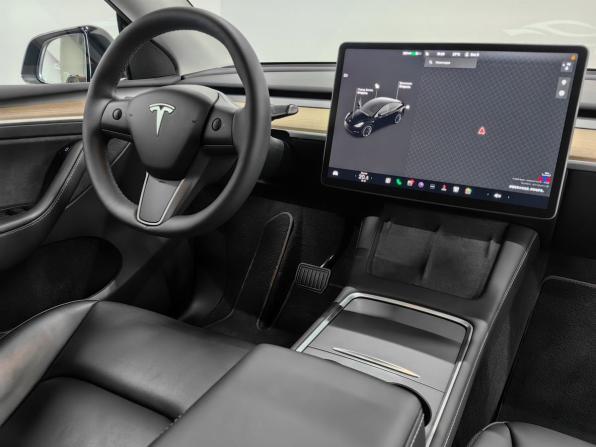 Tesla Model Y I с пробегом 2022 года, цена 4 300 000 рублей, 19000 км, внедорожник, Автокод Объявления