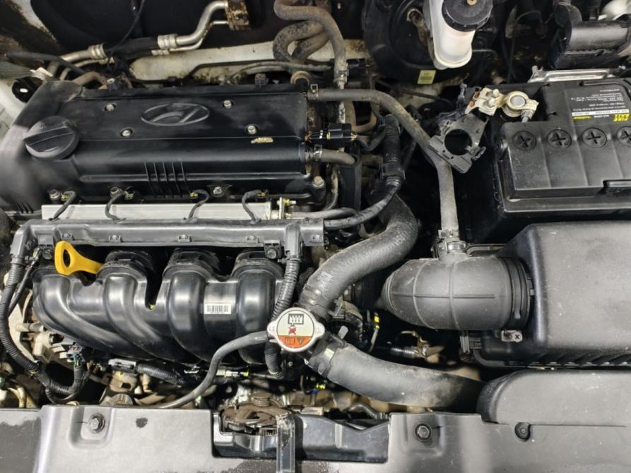 Hyundai Solaris I Курск  - изображение 17