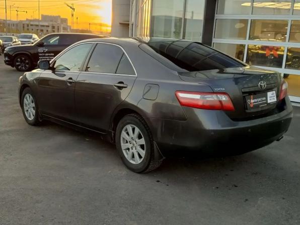Toyota Camry VI (XV40) с пробегом 2008 года, цена 1 095 000 рублей, 321577 км, седан, Автокод Объявления