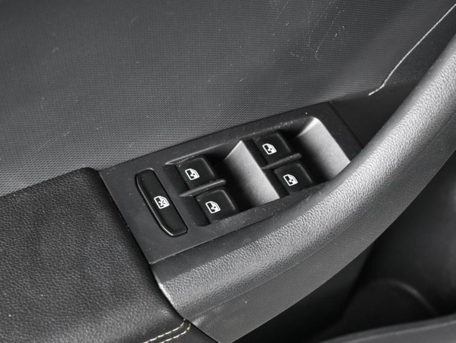 Skoda Rapid I Рестайлинг Ростов-на-Дону  - изображение 14