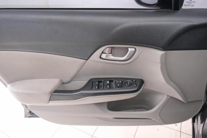Honda Civic IX Рестайлинг с пробегом 2013 года, цена 1 249 000 рублей, 201065 км, седан, Автокод Объявления