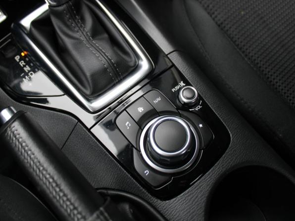 Mazda 3 III (BM) Рестайлинг с пробегом 2018 года, цена 1 579 000 рублей, 92738 км, седан, Автокод Объявления