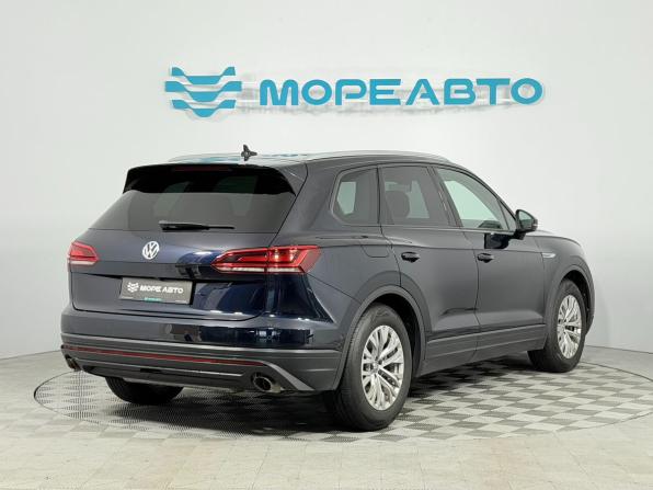 Volkswagen Touareg III с пробегом 2019 года, цена 4 980 000 рублей, 100000 км, внедорожник, Автокод Объявления