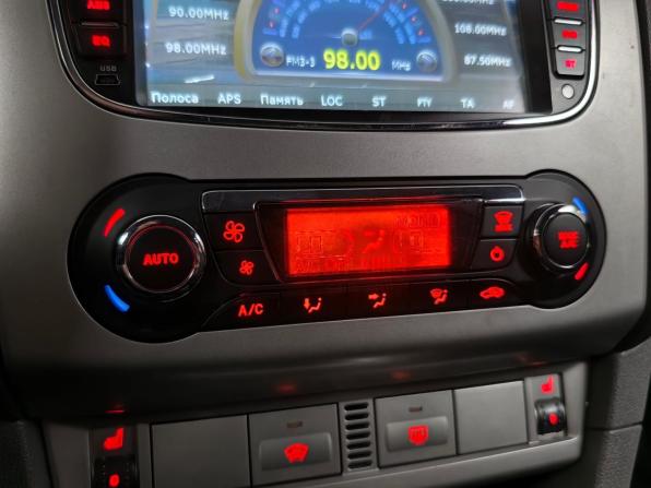 Ford Focus II Рестайлинг с пробегом 2008 года, цена 585 000 рублей, 130345 км, хэтчбек, Автокод Объявления