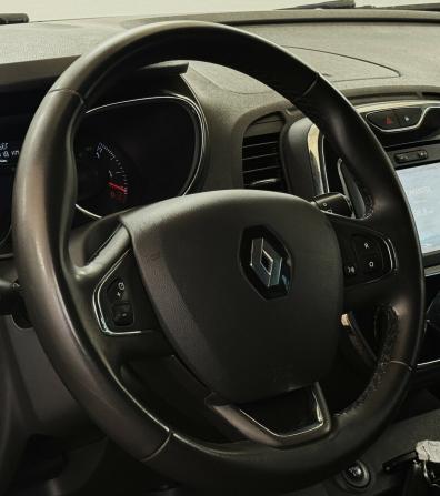 Renault Kaptur I с пробегом 2017 года, цена 1 085 000 рублей, 194334 км, внедорожник, Автокод Объявления