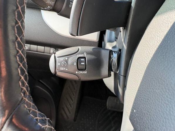 Peugeot Traveller I с пробегом 2021 года, цена 2 490 000 рублей, 219000 км, минивэн, Автокод Объявления