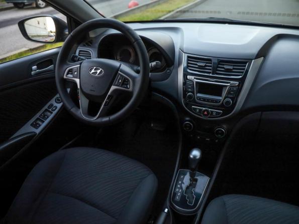 Hyundai Solaris I Рестайлинг с пробегом 2014 года, цена 739 777 рублей, 215394 км, седан, Автокод Объявления